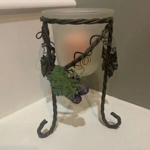 Metal wire candle‎ holder w/tea light candle